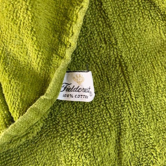 Vintage Deadstock  3 Pc White With Green/Yellow Floral  Fieldcrest Martex Towels - Picture 10 of 14